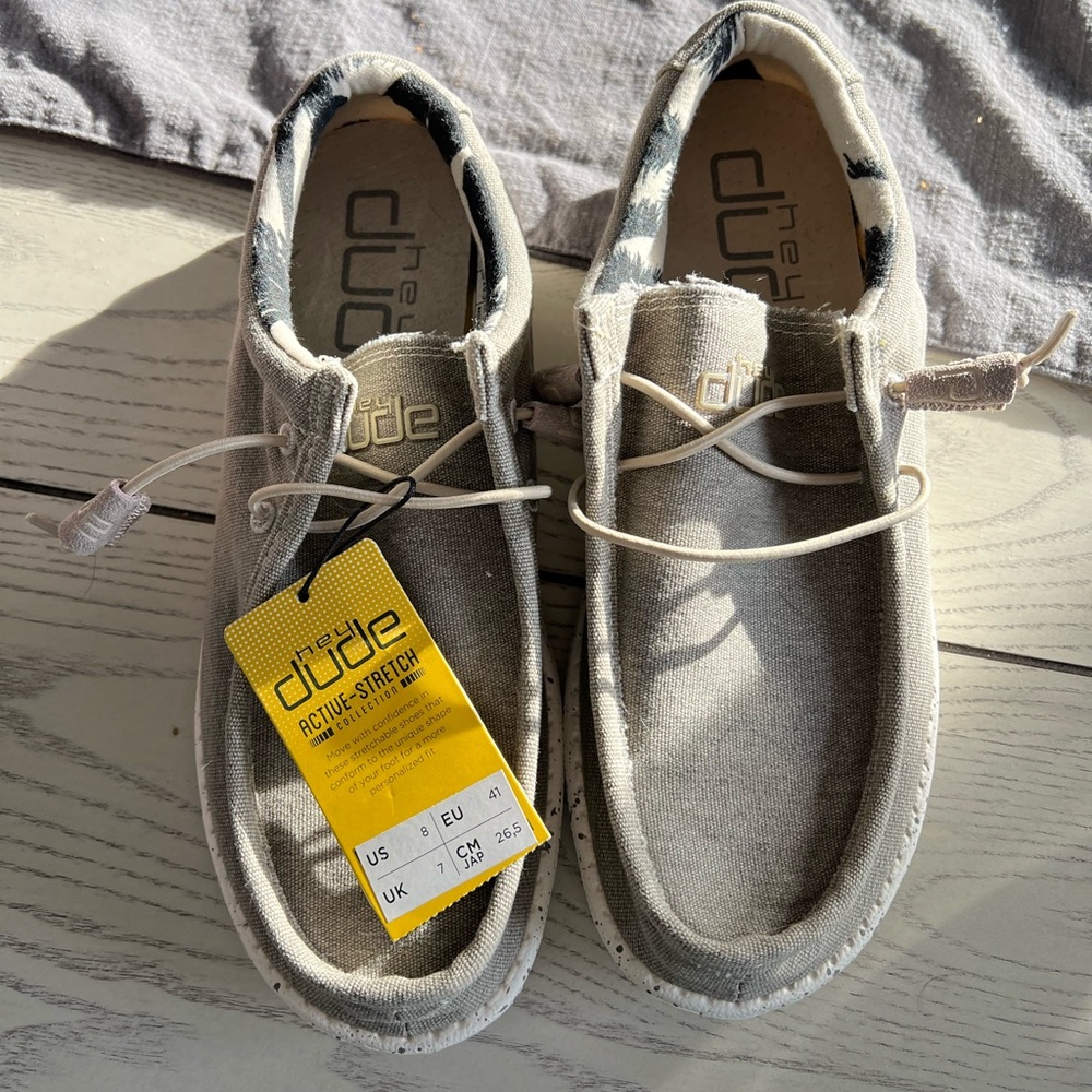 Hey Dude Wally Stretch, Beige, Size 8